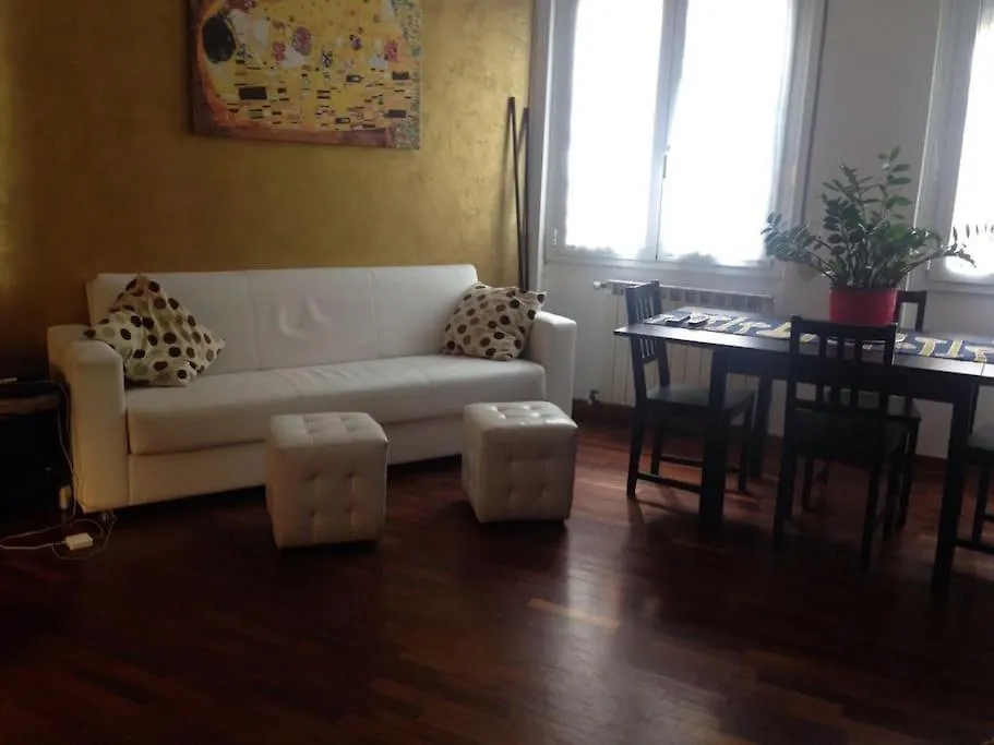 Apartment Sempione Yellow Milan
